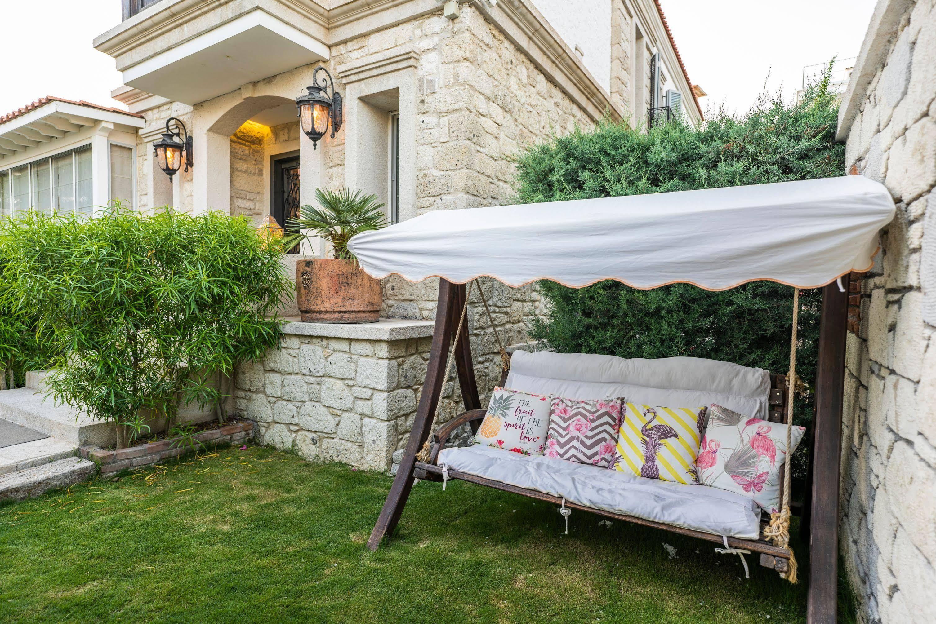 Provence Mansion ألاتشاتي المظهر الخارجي الصورة