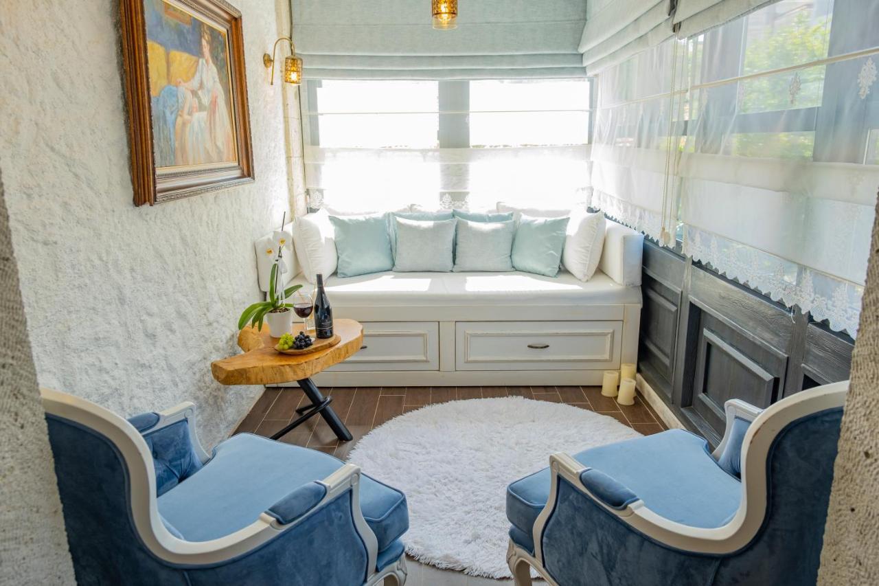 Provence Mansion ألاتشاتي المظهر الخارجي الصورة