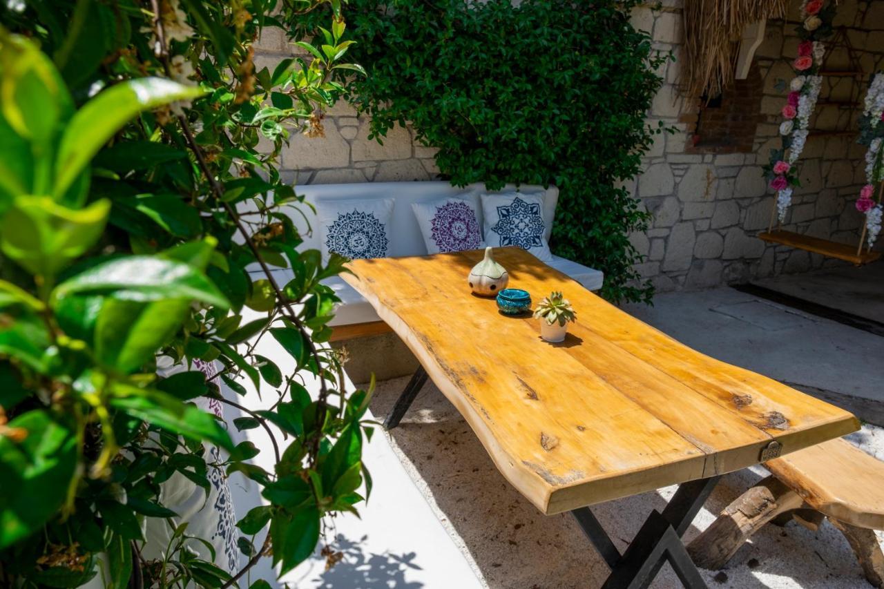 Provence Mansion ألاتشاتي المظهر الخارجي الصورة