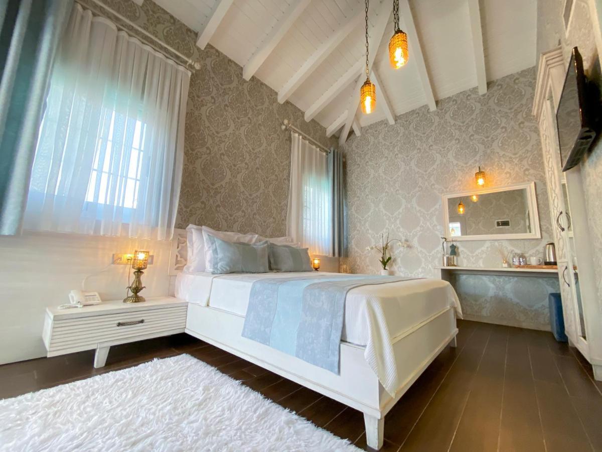 Provence Mansion ألاتشاتي المظهر الخارجي الصورة