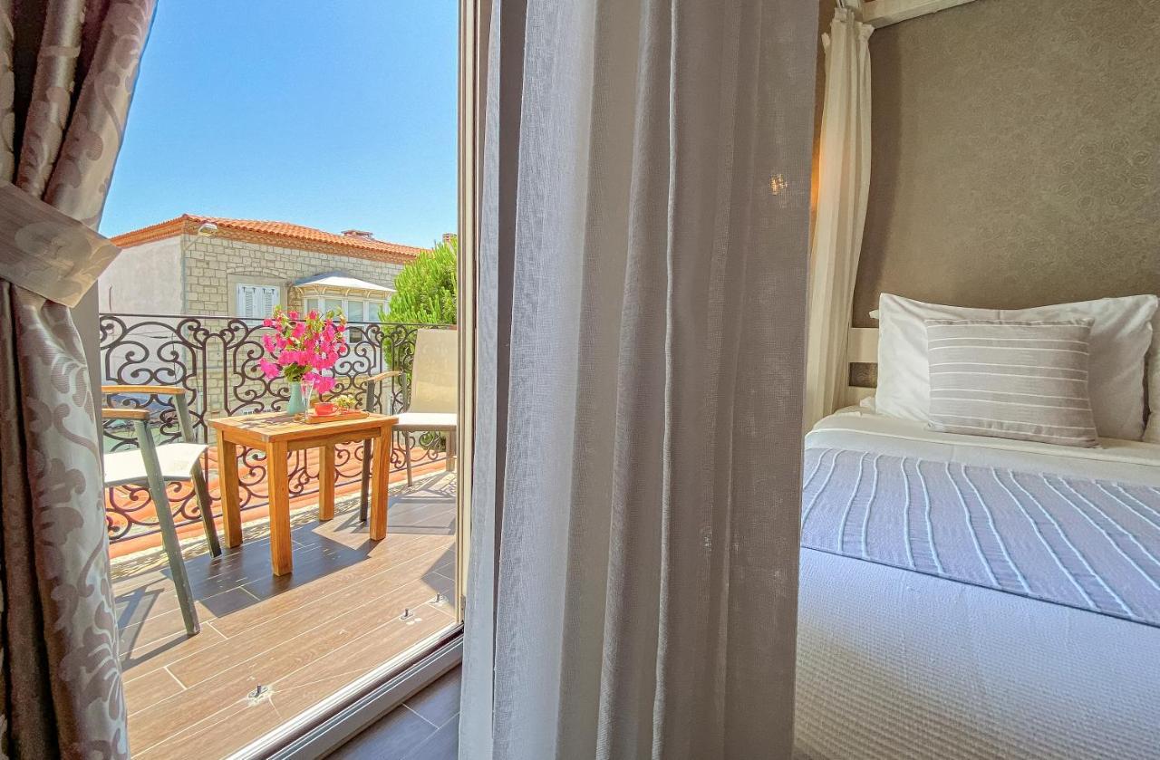 Provence Mansion ألاتشاتي المظهر الخارجي الصورة